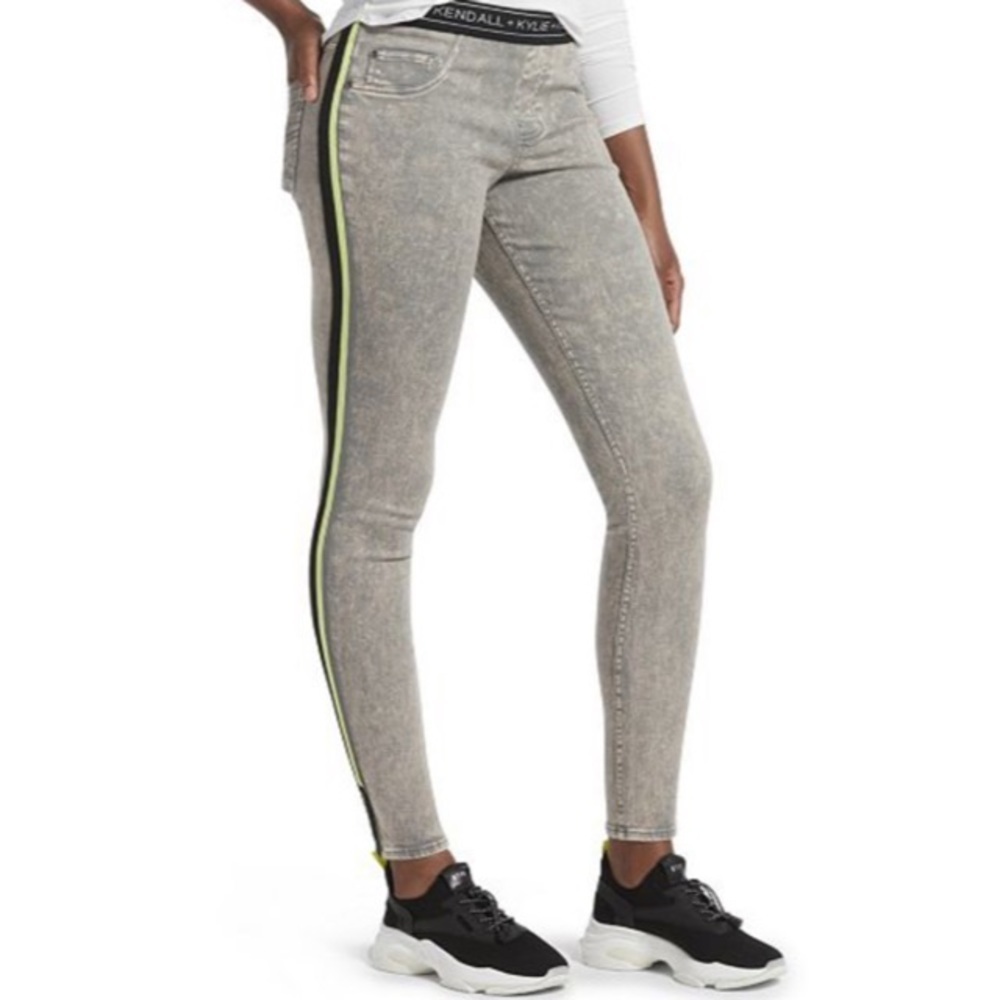 Striped Pull On Denim Legging